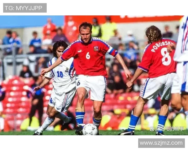 瑞士捷克两国足球球星辉煌事迹与绿茵场传奇风采